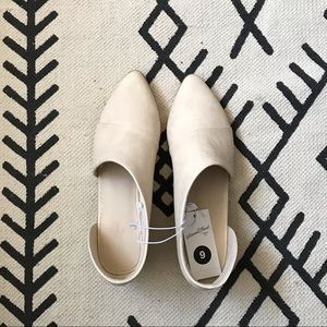 universal thread booties with exposed side